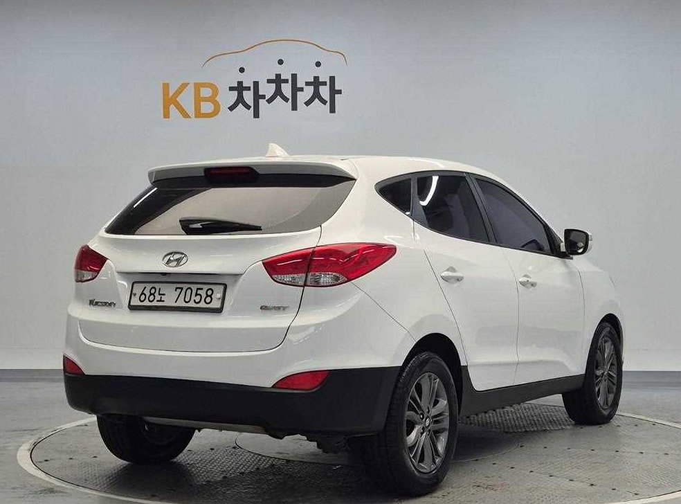현대 투싼 디젤(E-VGT)2WD 사진 3