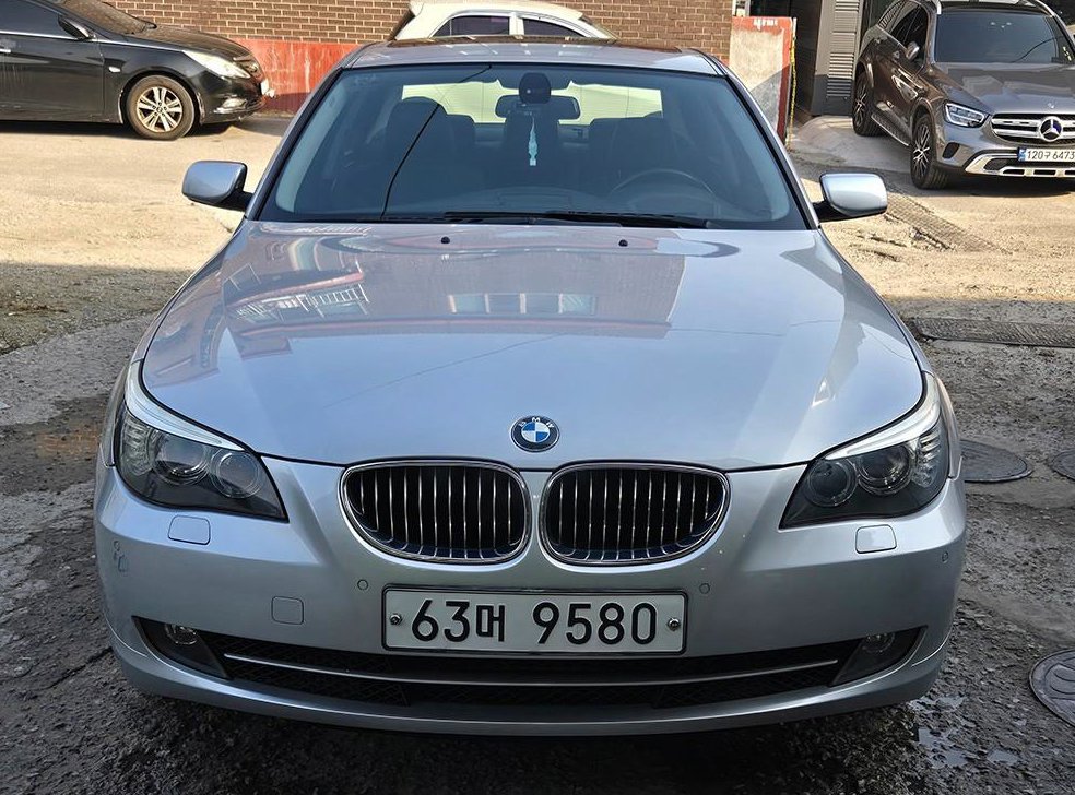 BMW 5시리즈 528i 사진 2