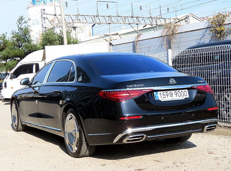 벤츠 S 클래스 마이바흐 S580 4MATIC 사진 3