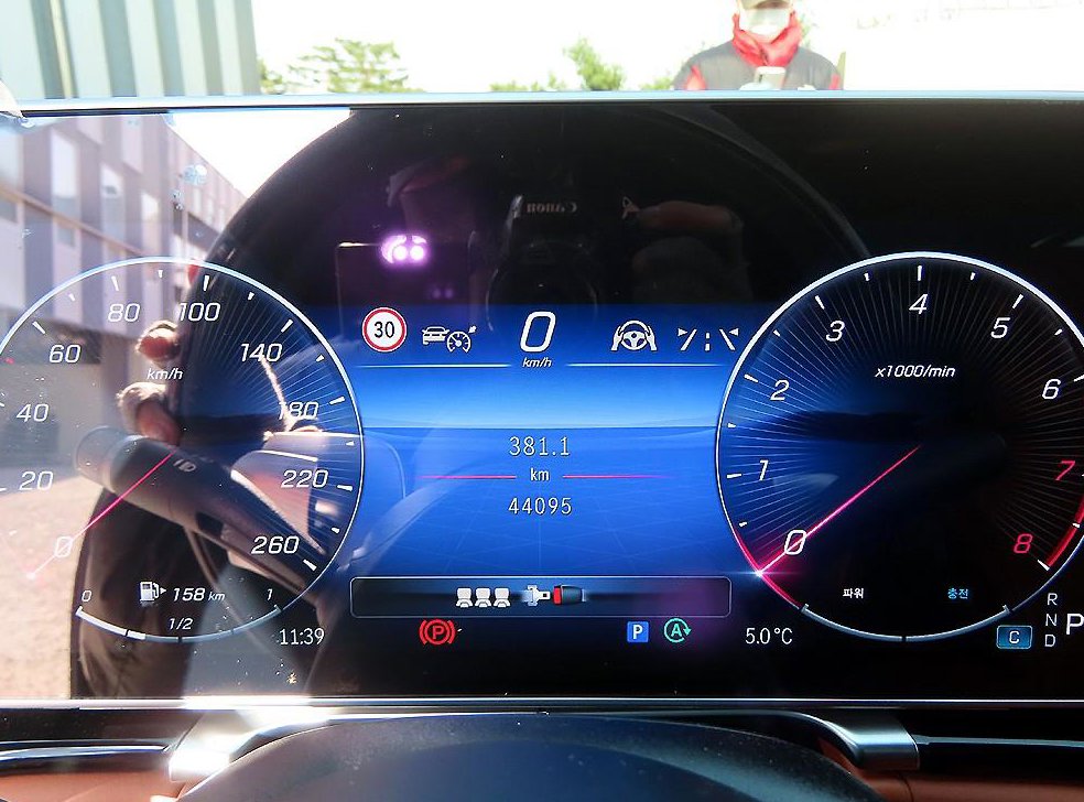 벤츠 S 클래스 마이바흐 S580 4MATIC 사진 9