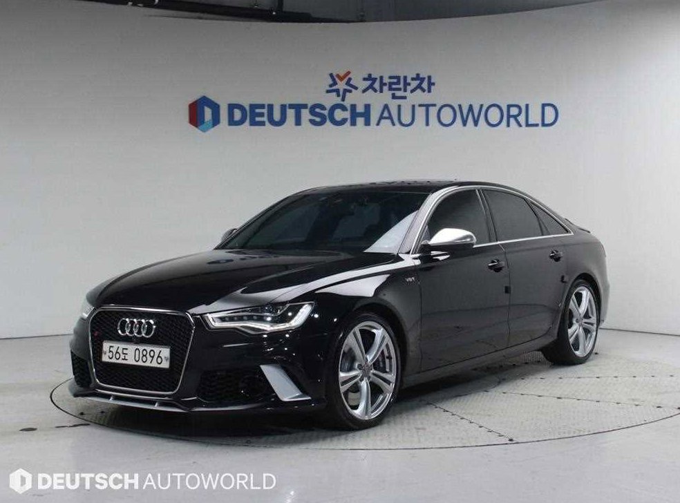 아우디 S6 4.0 TFSI 콰트로