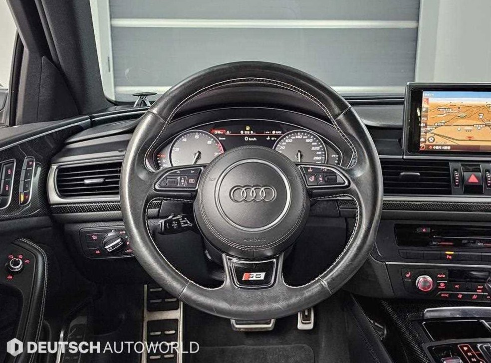 아우디 S6 4.0 TFSI 콰트로 사진 13