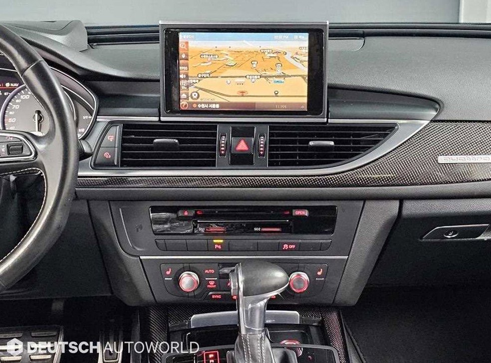 아우디 S6 4.0 TFSI 콰트로 사진 14