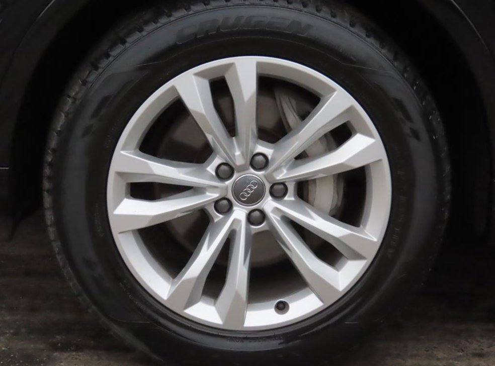 아우디 Q7 45 TFSI 콰트로 사진 20