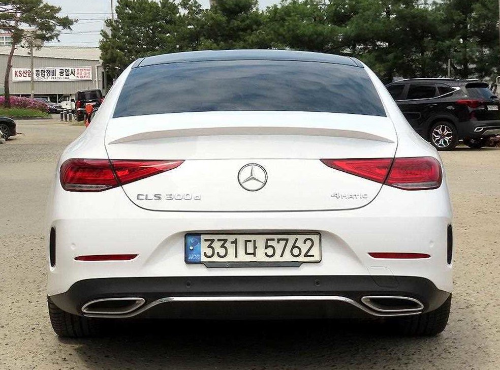 벤츠 CLS 클래스 CLS 300d 4MATIC 사진 4