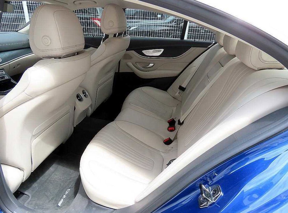 벤츠 CLS 클래스 CLS 300d 4MATIC 사진 6