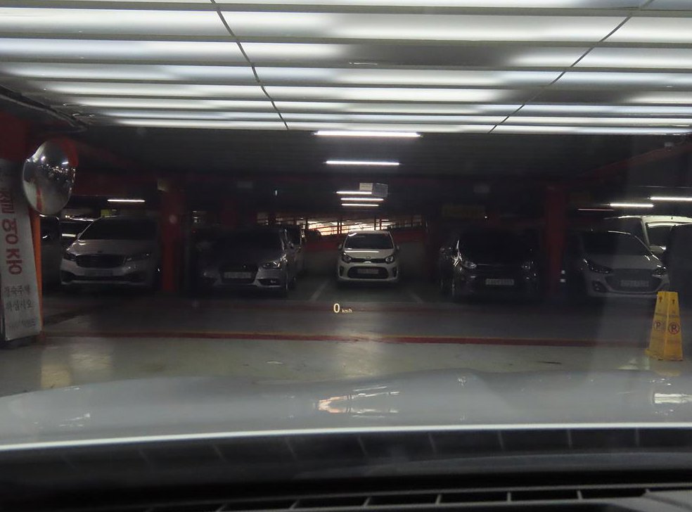 BMW 5시리즈 520d 사진 16