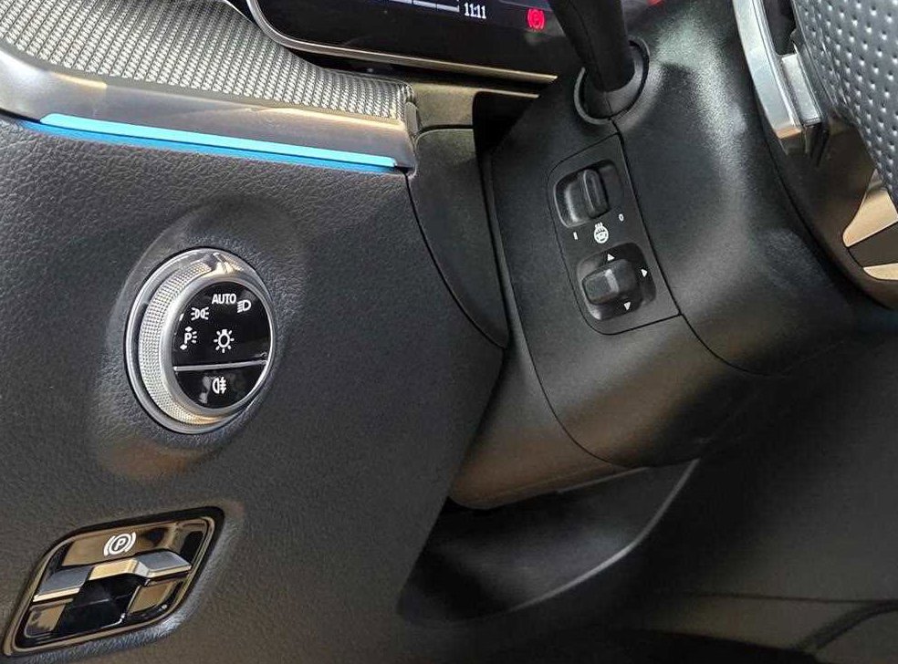 벤츠 C 클래스 C300 AMG Line 사진 12