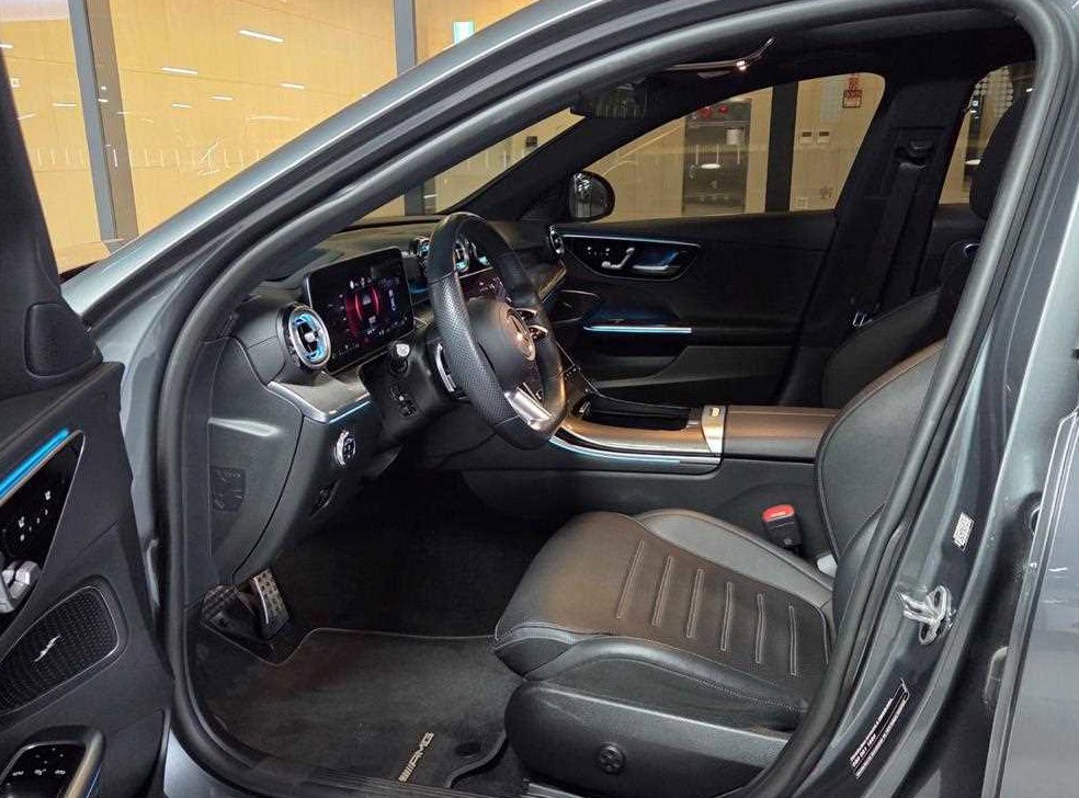 벤츠 C 클래스 C300 AMG Line 사진 9