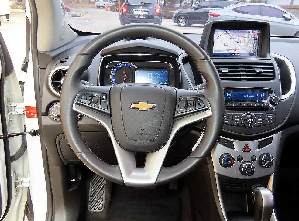 쉐보레 트랙스 1.4 LT 사진 8