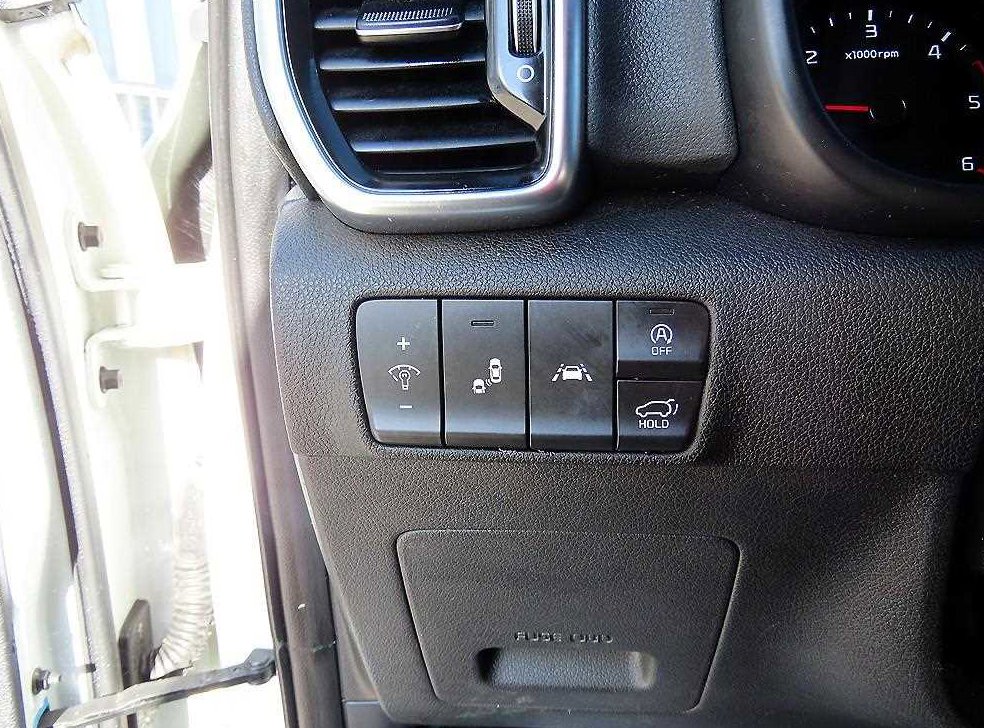 기아 스포티지 2.0 디젤 2WD 사진 11