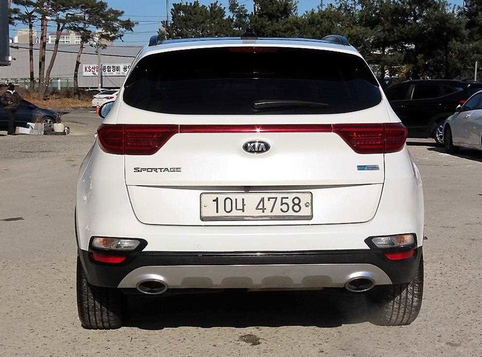 기아 스포티지 2.0 디젤 2WD 사진 4