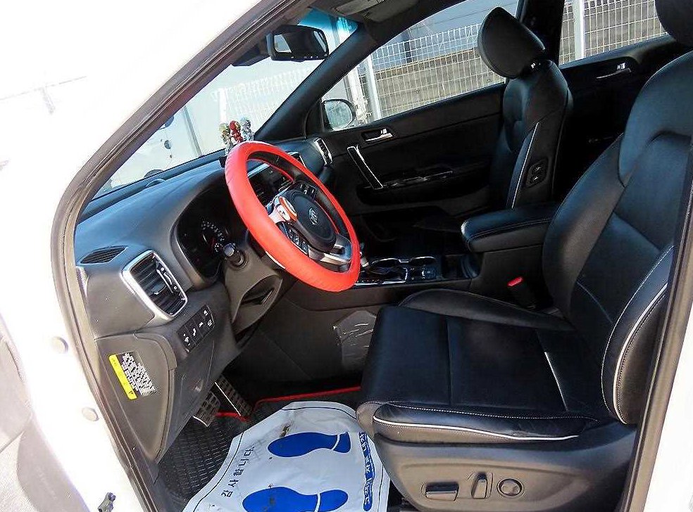 기아 스포티지 2.0 디젤 2WD 사진 5