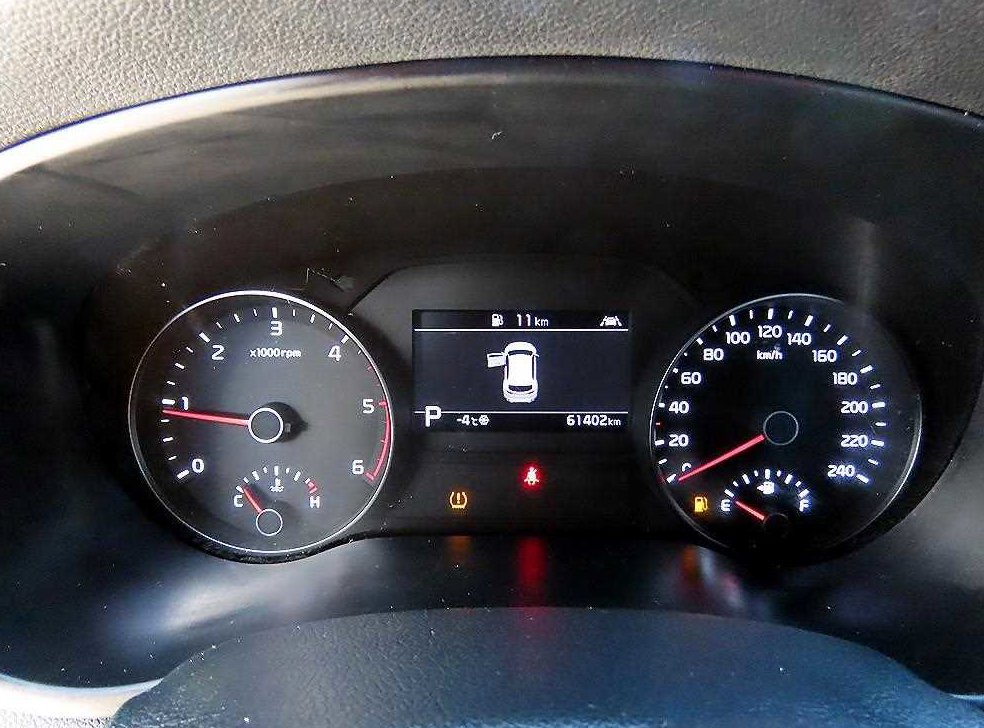 기아 스포티지 2.0 디젤 2WD 사진 9