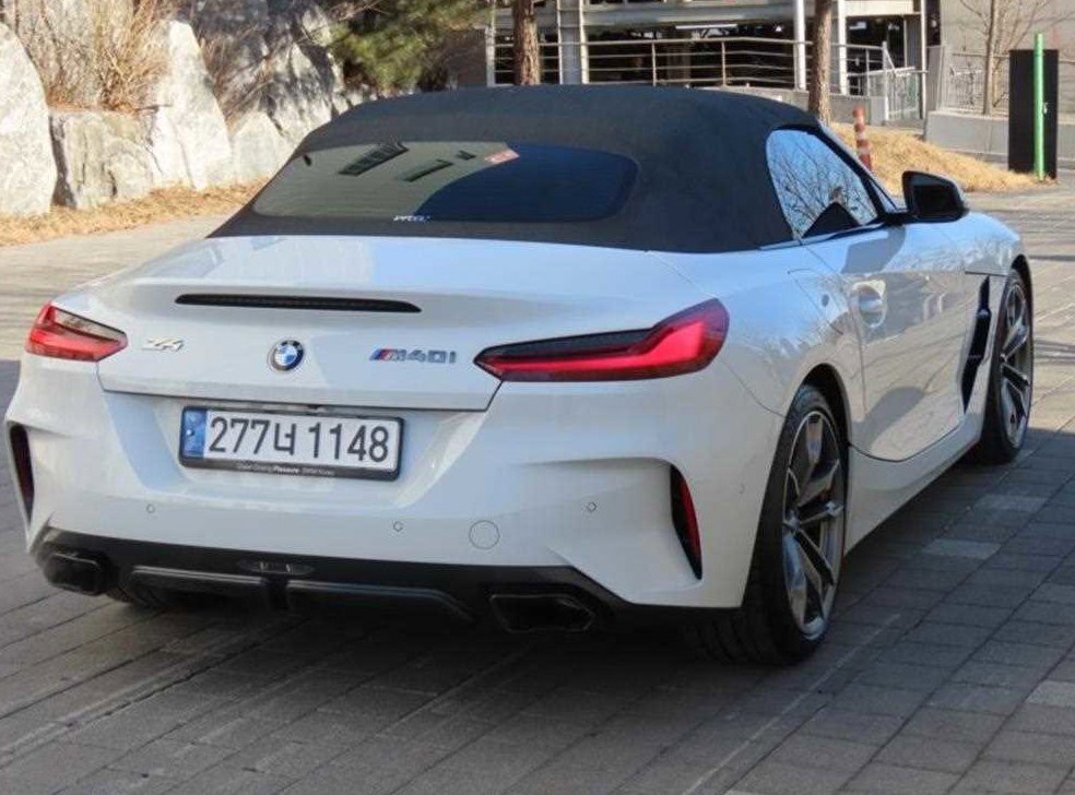 BMW Z4 M40i 사진 3