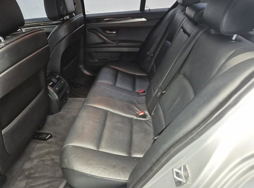 BMW 5시리즈 528i 사진 12