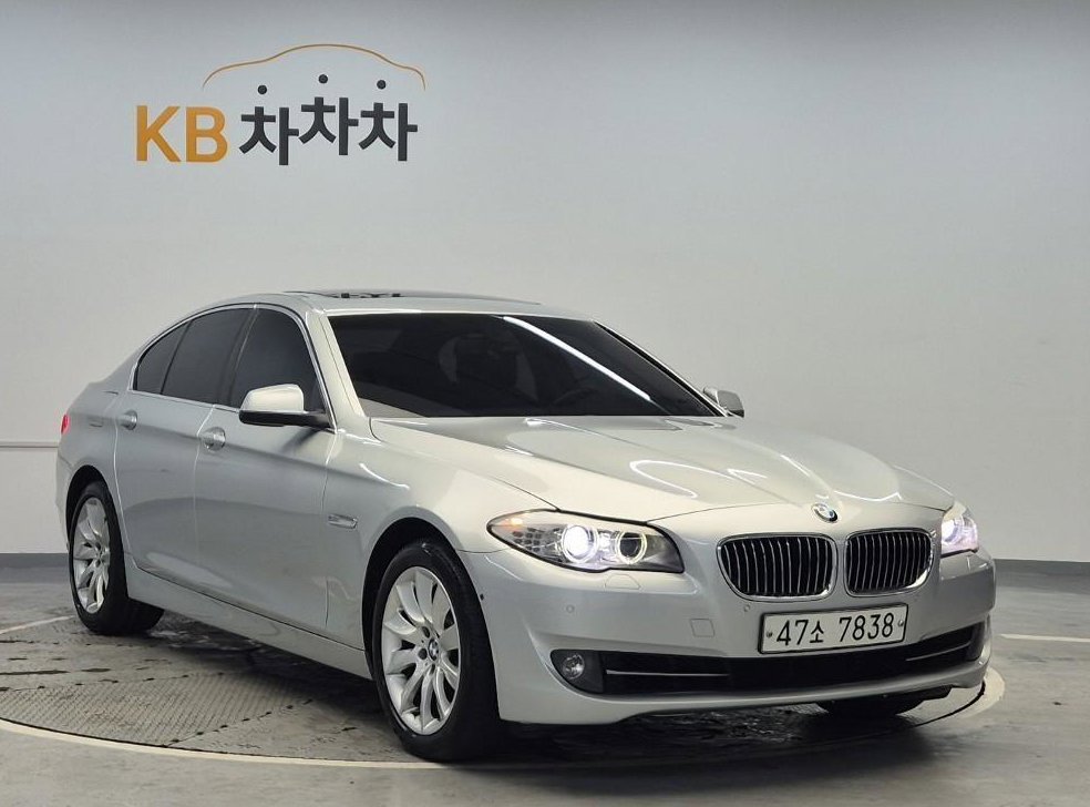 BMW 5시리즈 528i 사진 4