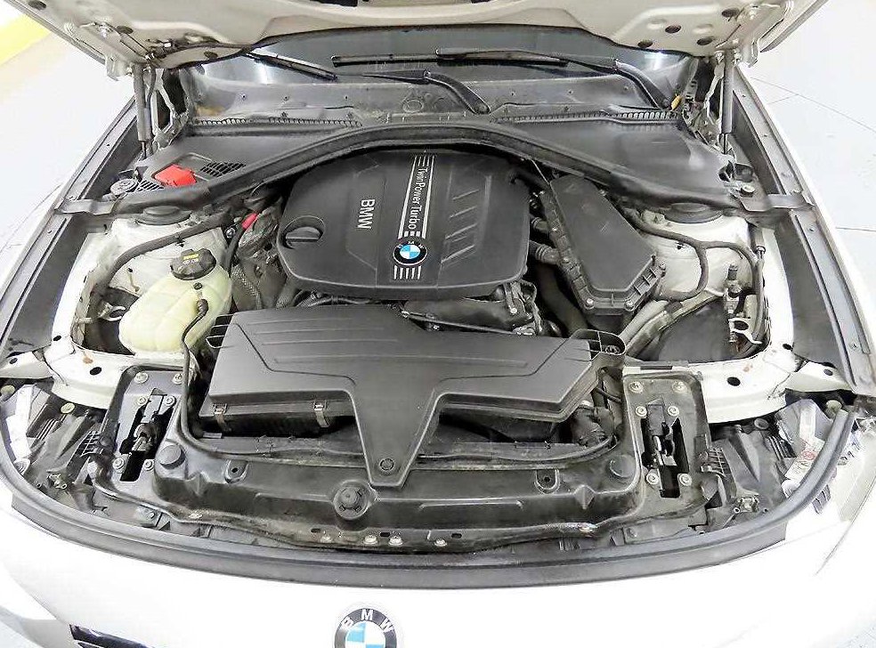 BMW 그란투리스모 GT 320D xDrive 사진 19
