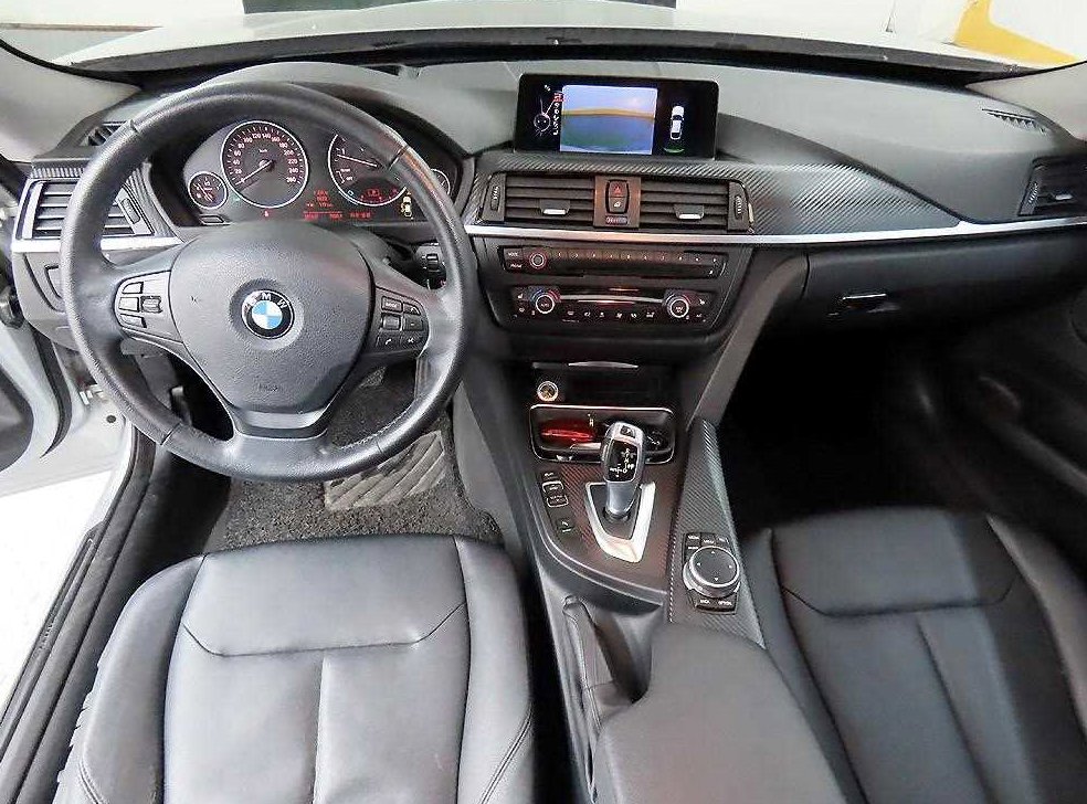 BMW 그란투리스모 GT 320D xDrive 사진 7