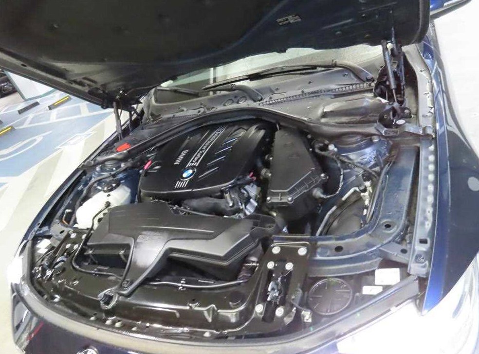 BMW 4시리즈 420d 쿠페 럭셔리 사진 18