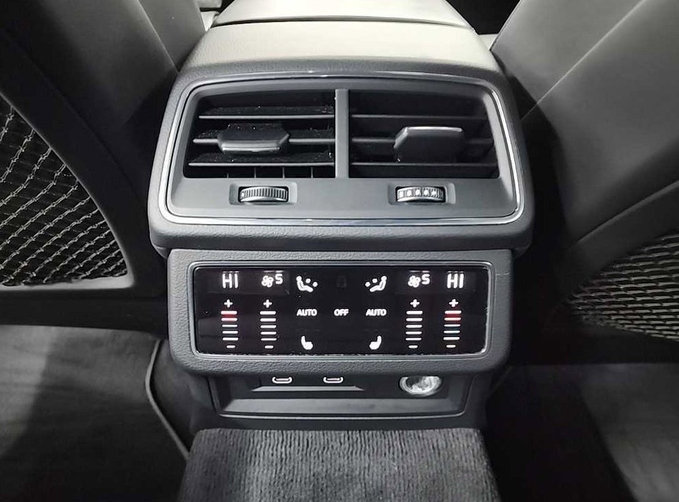 아우디 A7 55 TFSI 콰트로 프리미엄 사진 13