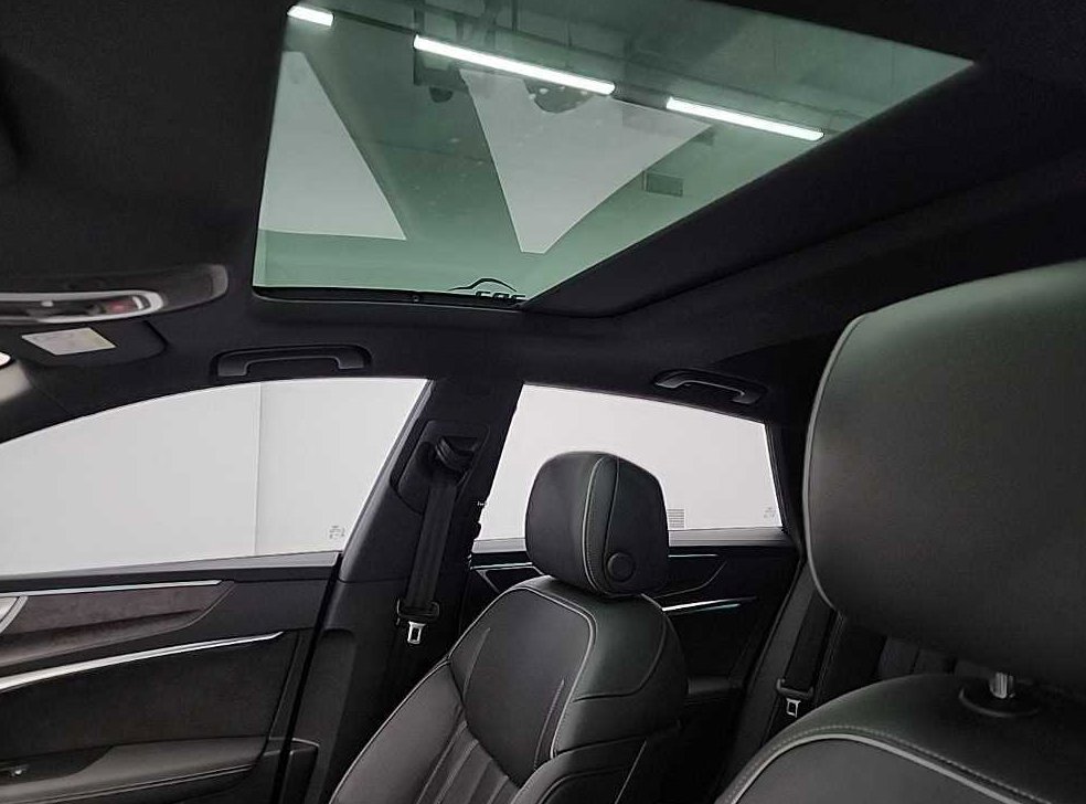 아우디 A7 55 TFSI 콰트로 프리미엄 사진 14