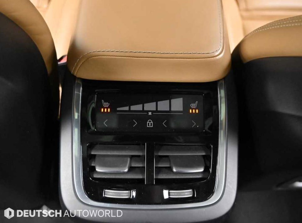 볼보 XC60 T6 AWD 인스크립션 사진 16