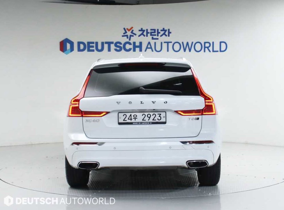 볼보 XC60 T6 AWD 인스크립션 사진 4
