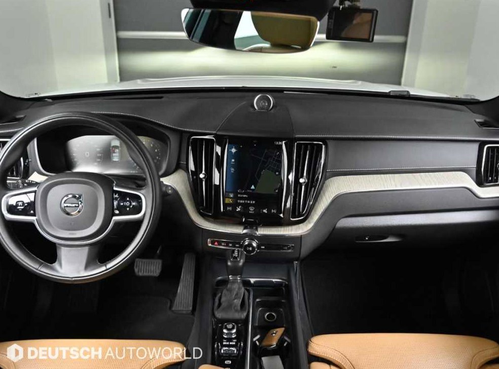 볼보 XC60 T6 AWD 인스크립션 사진 7