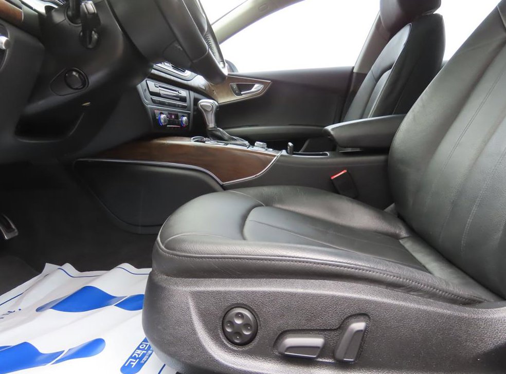 아우디 A7 45 TDI 콰트로 다이나믹 사진 15