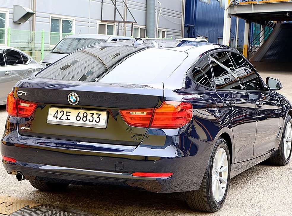 BMW 그란투리스모 GT 320D xDrive 사진 4