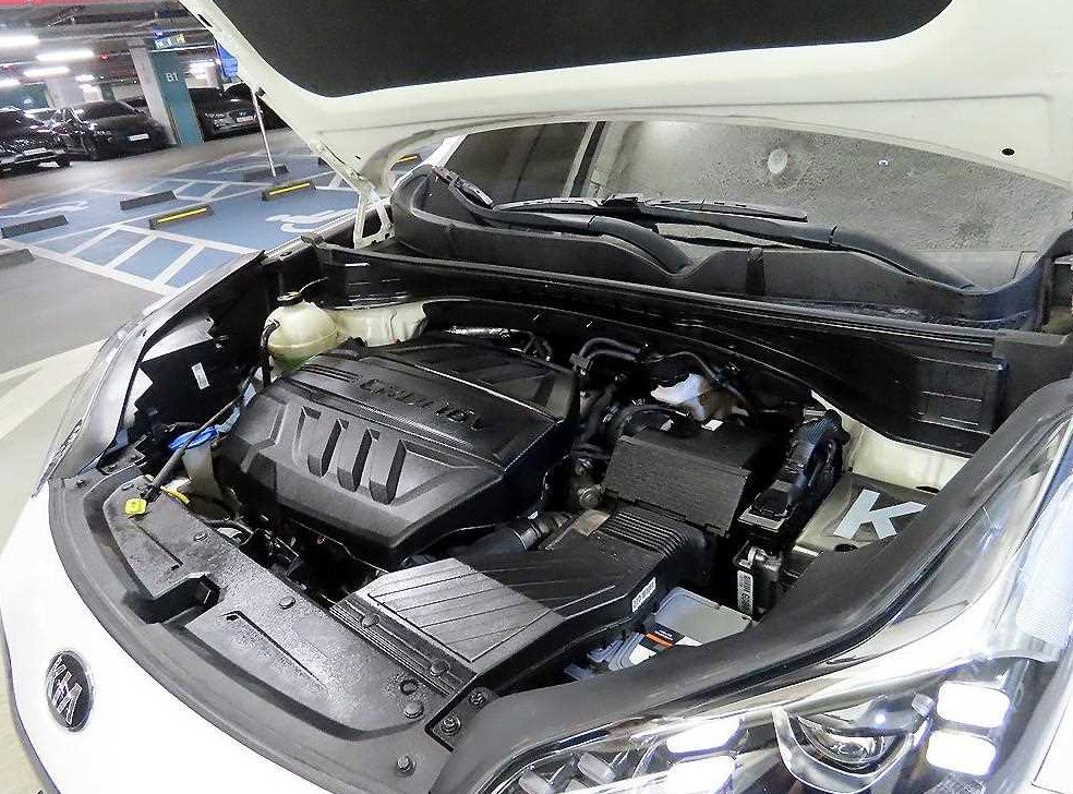 기아 스포티지 2.0 디젤 2WD 사진 19