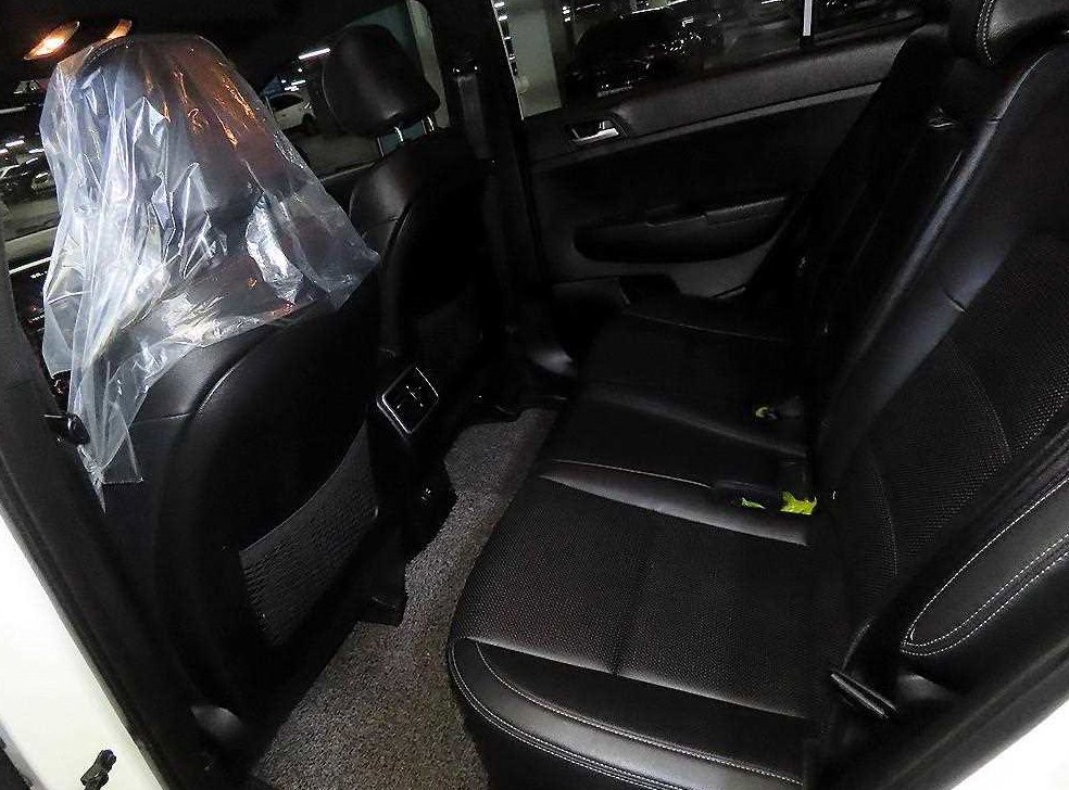 기아 스포티지 2.0 디젤 2WD 사진 7
