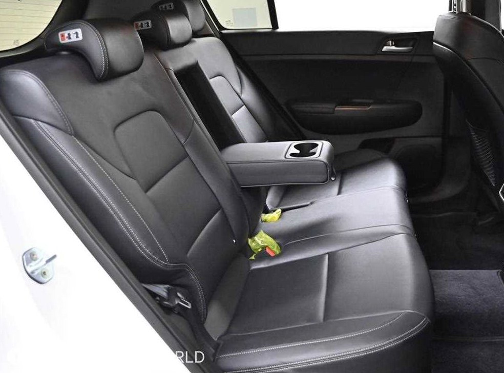 기아 스포티지 디젤 2.0 2WD 프레스티지 사진 12