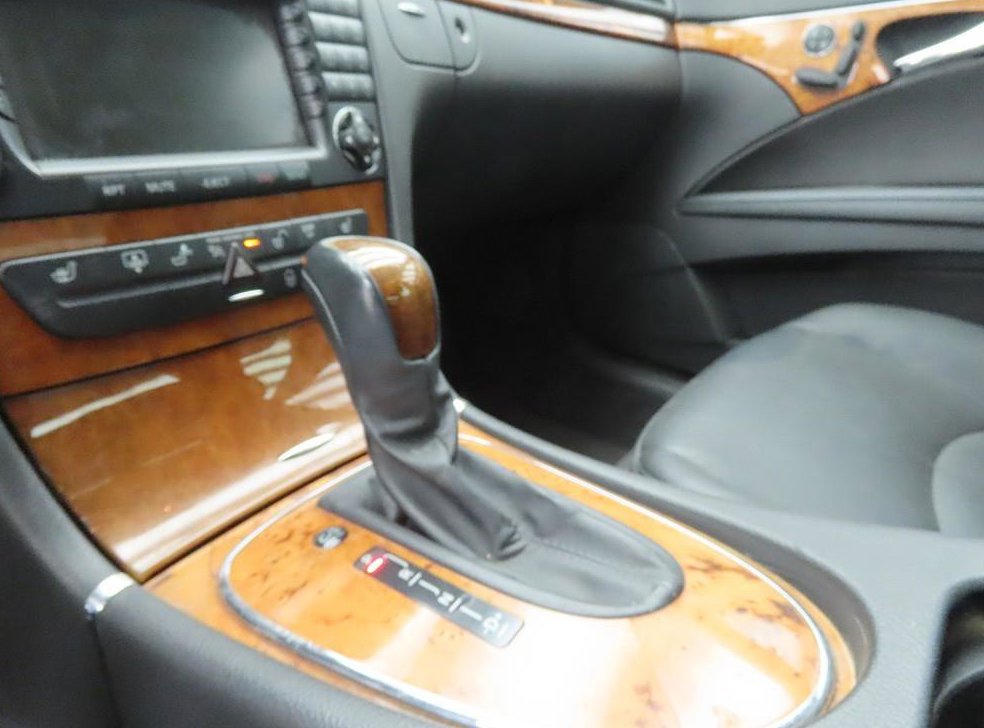 벤츠 E 클래스 E350 4MATIC 사진 11