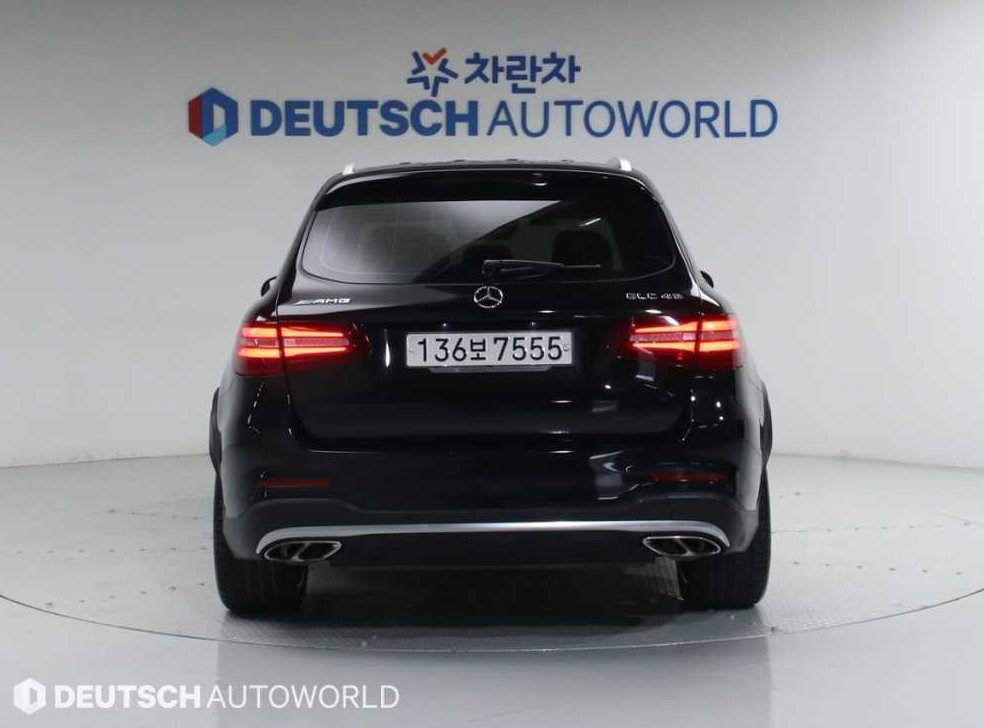 벤츠 GLC 클래스 AMG GLC 43 4MATIC 사진 4