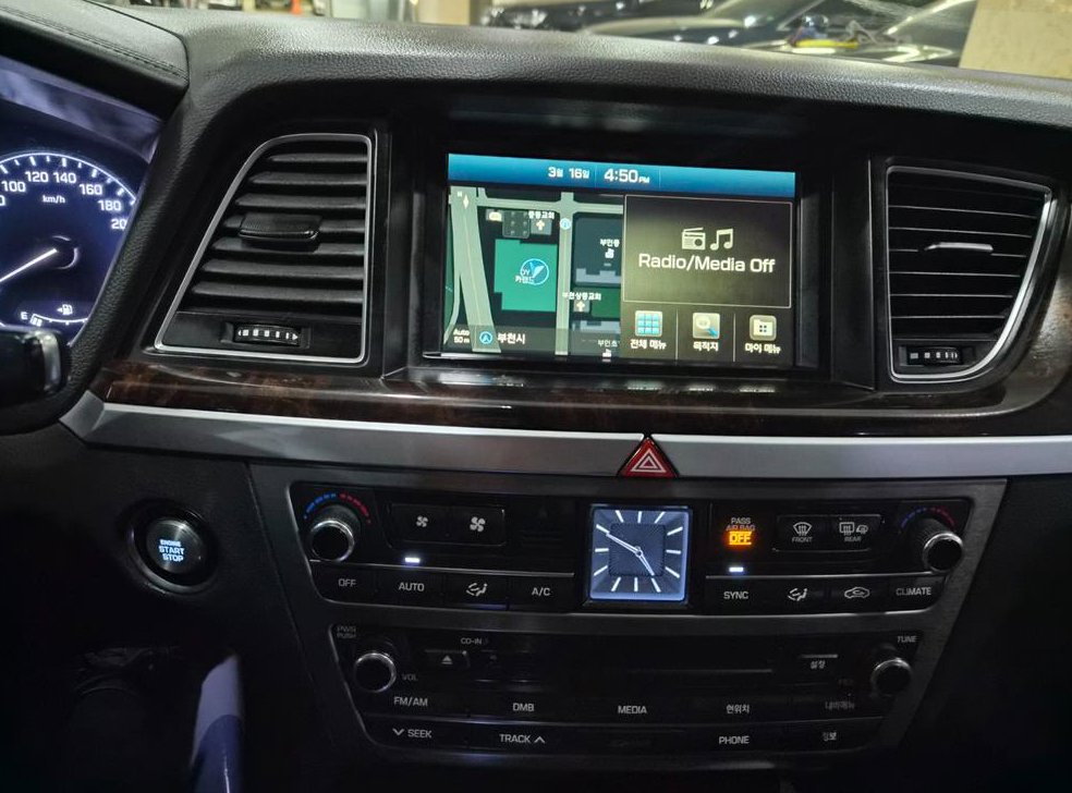 현대 제네시스 G330 모던 AWD 사진 10
