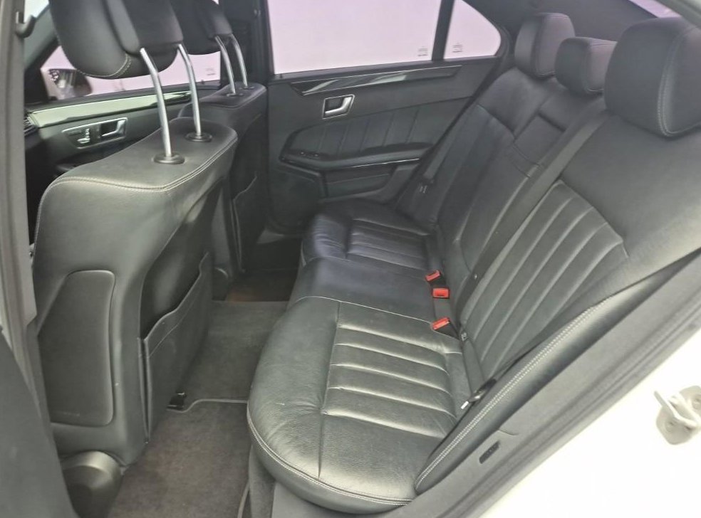 벤츠 E 클래스 E300 아방가르드 사진 12