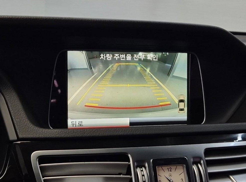 벤츠 E 클래스 E300 아방가르드 사진 13