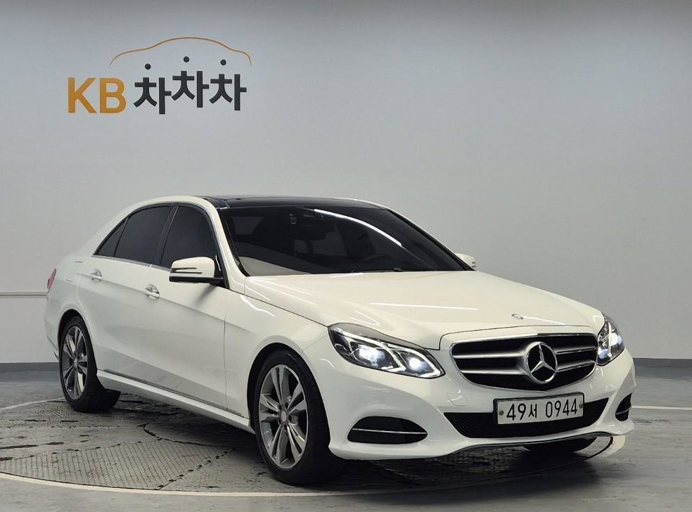 벤츠 E 클래스 E300 아방가르드 사진 4