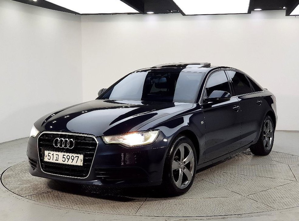아우디 A6 2.0 TFSI