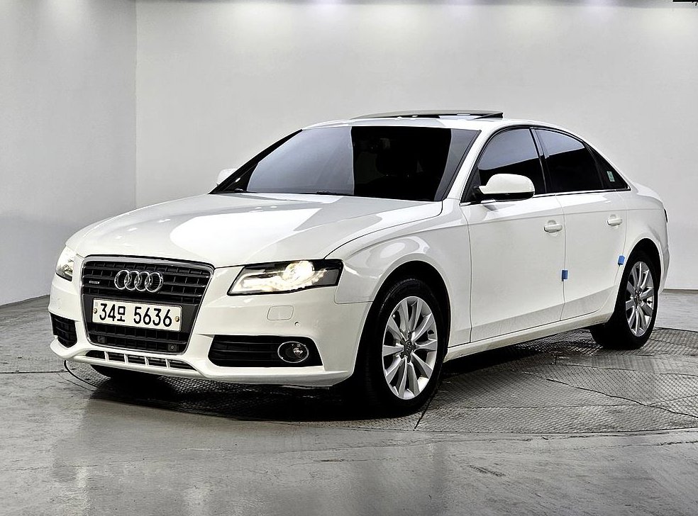 아우디 A4 2.0 TFSI 콰트로