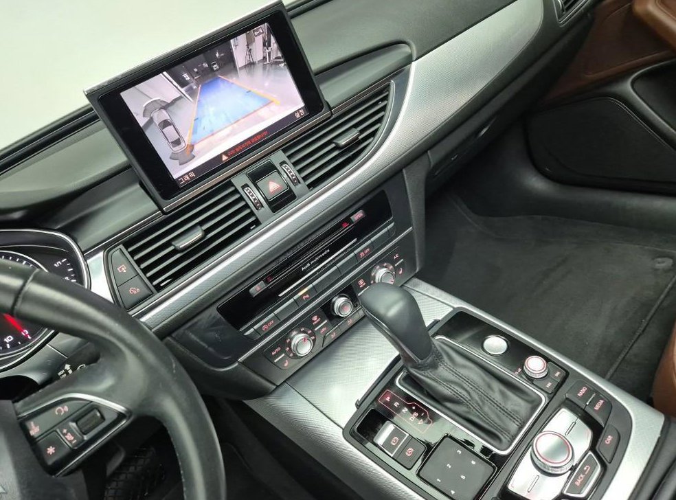 아우디 A6 40 TFSI 사진 10
