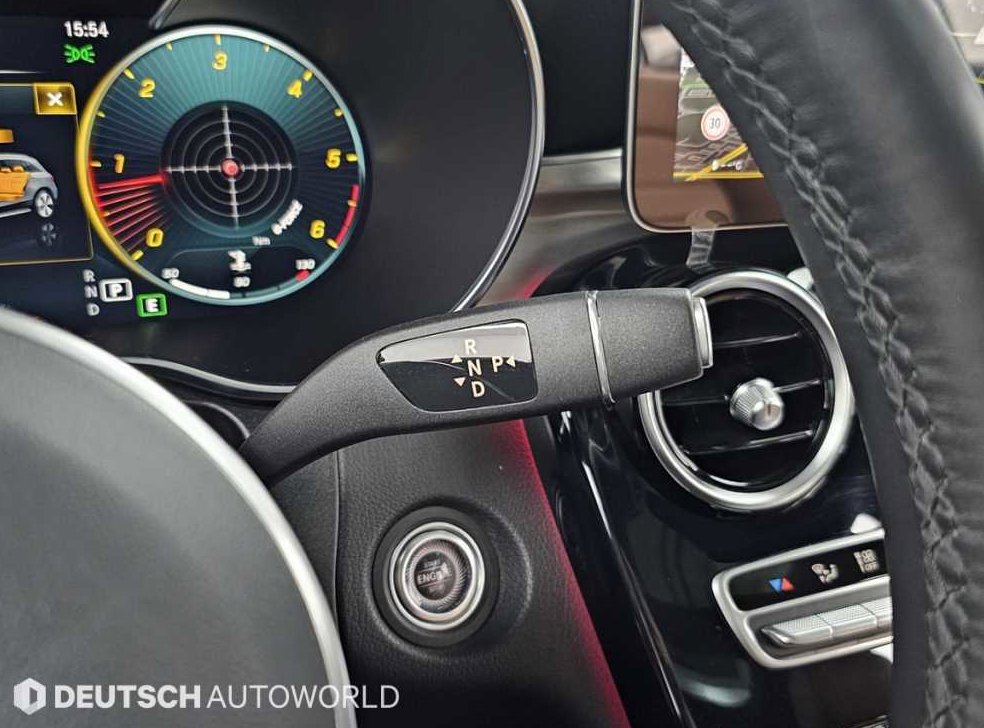 벤츠 GLC 클래스 GLC 220 d 4MATIC 사진 9