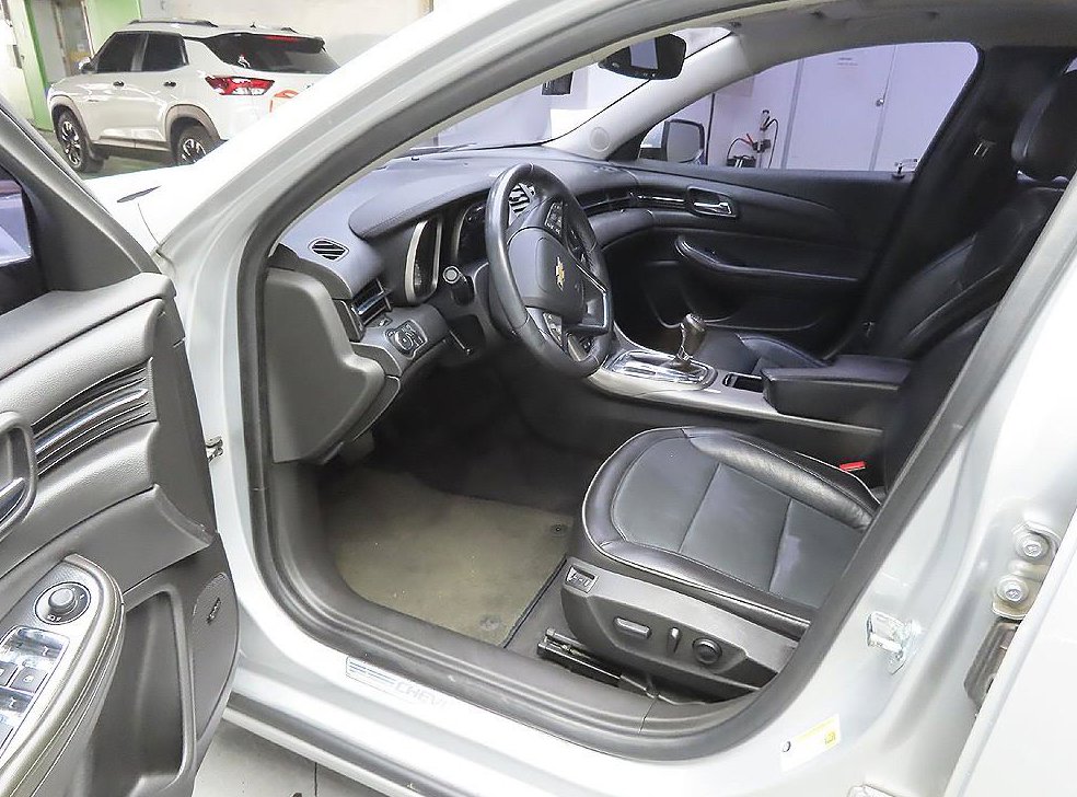 쉐보레 말리부 2.0 LTZ 사진 13