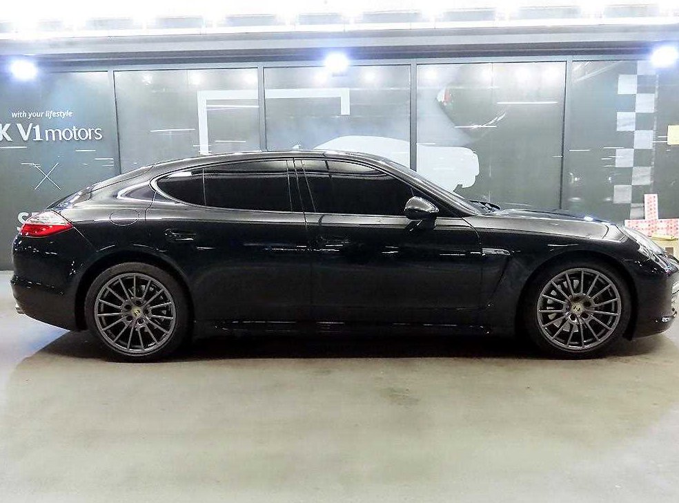포르쉐 파나메라 3.6 AWD 사진 3
