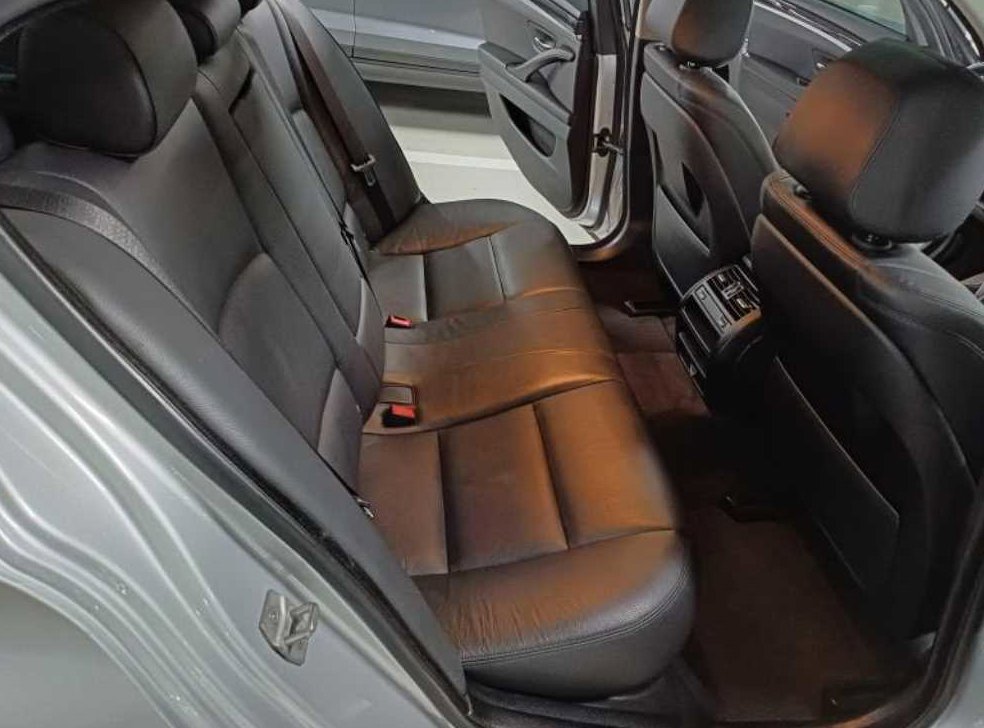 BMW 5시리즈 520d xDrive M 에어로다이나믹 사진 16