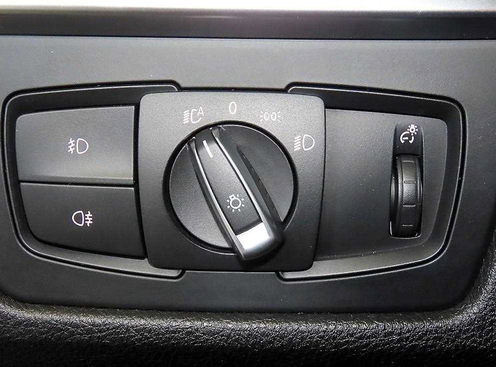 BMW 3시리즈 320d 사진 14