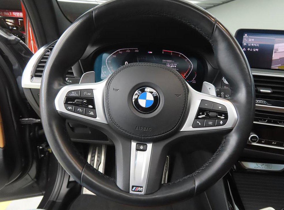 BMW X3 xDrive 20 M 스포츠 사진 8