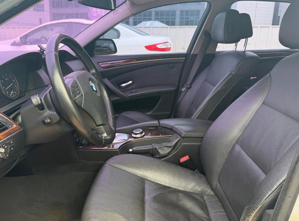 BMW 5시리즈 528i 사진 8